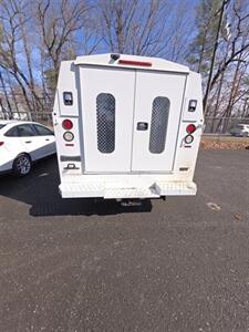 2017 Chevrolet Express 3500   - Photo 2 - Mount Airy, NC 27030