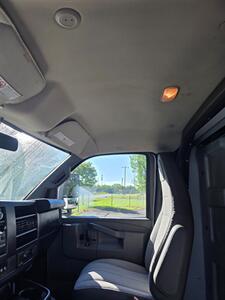 2017 Chevrolet Express 3500   - Photo 13 - Mount Airy, NC 27030