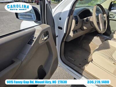 2010 Nissan Frontier SE V6   - Photo 3 - Mount Airy, NC 27030