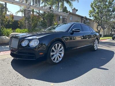 2018 Bentley Flying Spur V8   - Photo 1 - San Diego, CA 92115