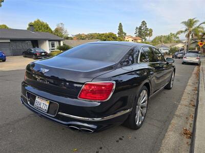 2021 Bentley Flying Spur V8   - Photo 44 - San Diego, CA 92115