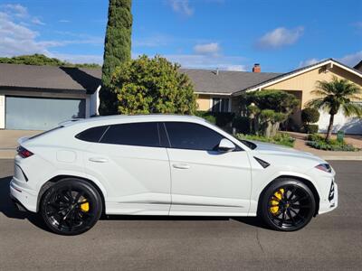 2020 Lamborghini Urus   - Photo 16 - San Diego, CA 92115