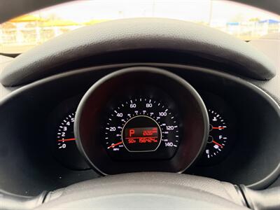 2018 Kia Soul +   - Photo 10 - El Paso, TX 79915