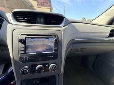 2017 Chevrolet Traverse LS   - Photo 9 - El Paso, TX 79915