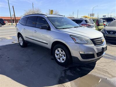 2017 Chevrolet Traverse LS   - Photo 4 - El Paso, TX 79915