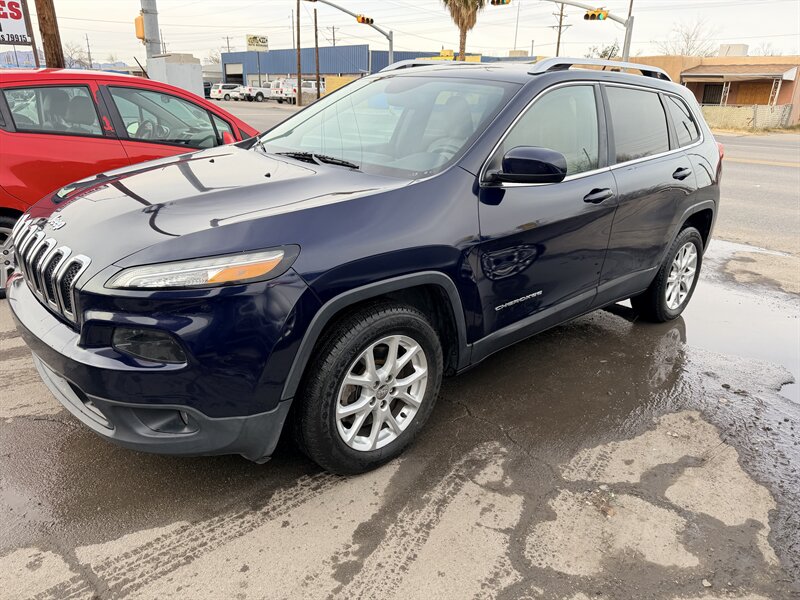 2015 Jeep Cherokee Latitude   - Photo 1 - El Paso, TX 79915