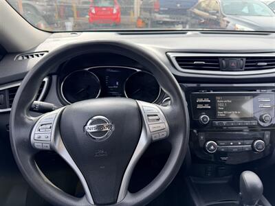 2015 Nissan Rogue SV   - Photo 8 - El Paso, TX 79915