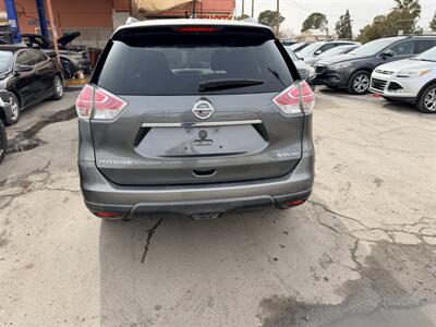 2015 Nissan Rogue SV   - Photo 4 - El Paso, TX 79915