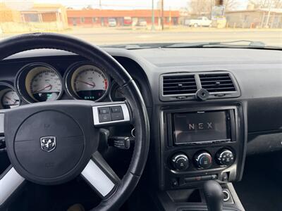 2010 Dodge Challenger R/T   - Photo 10 - El Paso, TX 79915