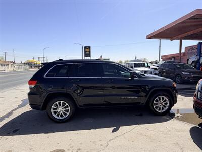 2015 Jeep Grand Cherokee Laredo   - Photo 3 - El Paso, TX 79915