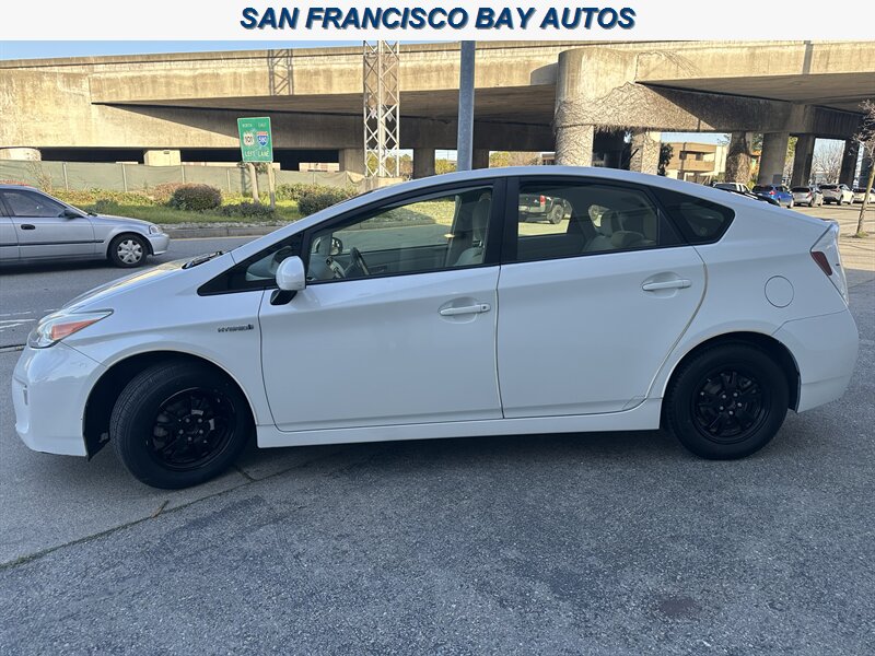 2014 Toyota Prius Three - Photo 6 - San Rafael, CA 94901