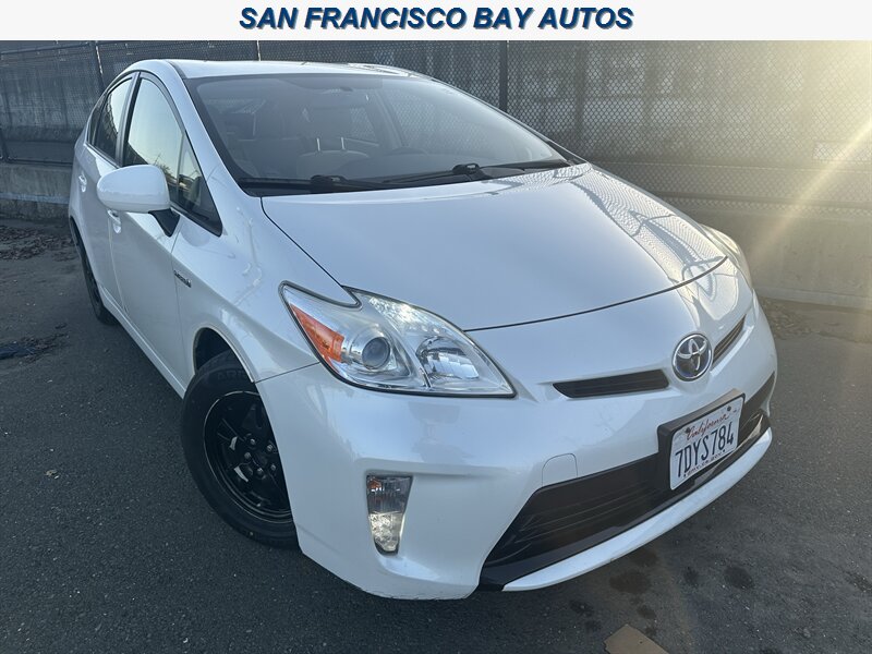 2014 Toyota Prius Three   - Photo 1 - San Rafael, CA 94901