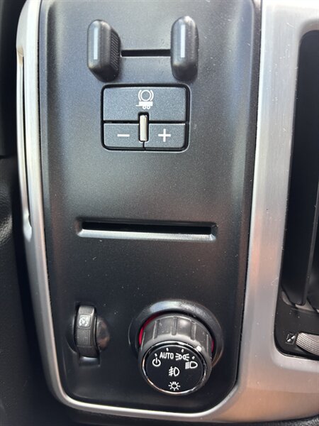2014 GMC Sierra 1500 SLT   - Photo 52 - San Rafael, CA 94901