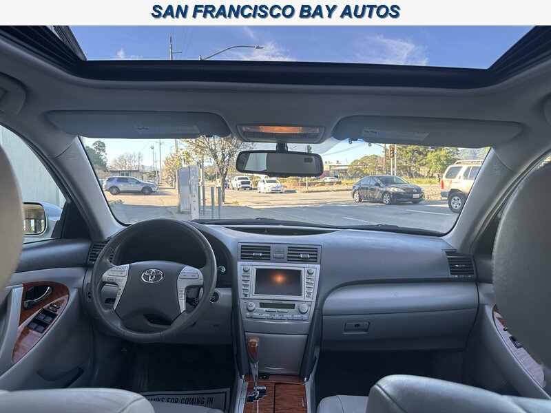 2011 Toyota Camry XLE V6 - Photo 13 - San Rafael, CA 94901