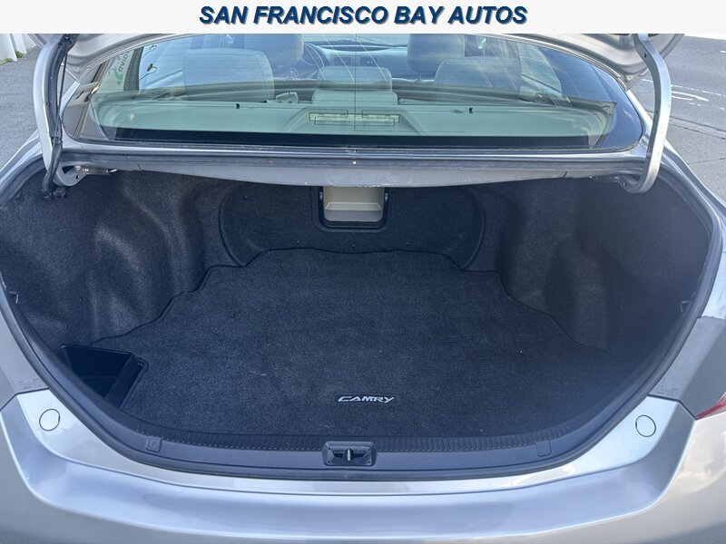 2011 Toyota Camry XLE V6 - Photo 40 - San Rafael, CA 94901