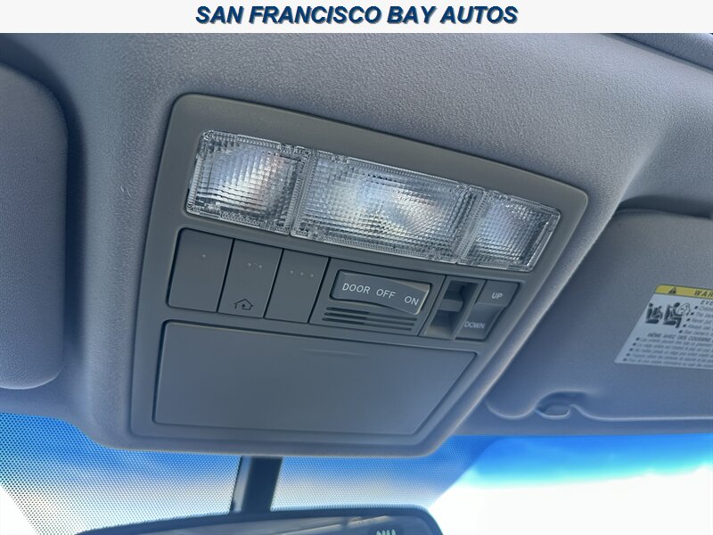 2011 Toyota Camry XLE V6 - Photo 42 - San Rafael, CA 94901