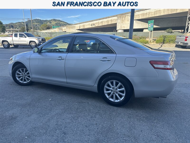 2011 Toyota Camry XLE V6 - Photo 6 - San Rafael, CA 94901