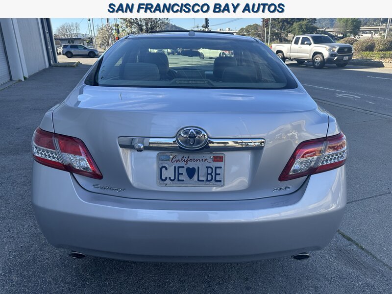 2011 Toyota Camry XLE V6 - Photo 8 - San Rafael, CA 94901
