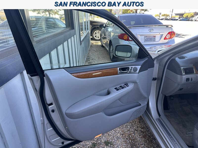 2005 Lexus ES 330 - Photo 35 - San Rafael, CA 94901