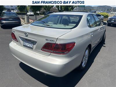 2005 Lexus ES 330 Sedan