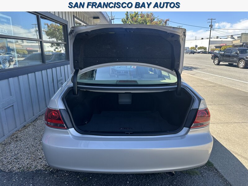 2005 Lexus ES 330 - Photo 39 - San Rafael, CA 94901