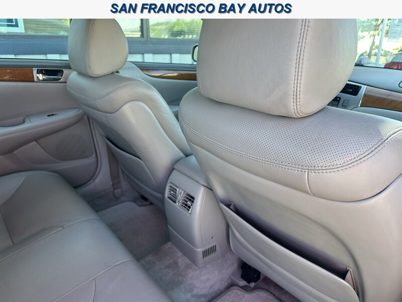2005 Lexus ES 330 - Photo 32 - San Rafael, CA 94901