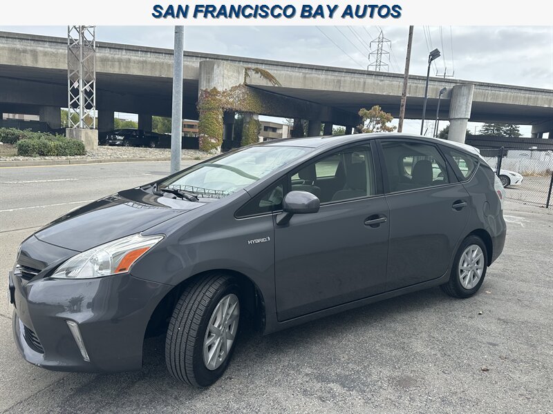 2013 Toyota Prius v Three   - Photo 12 - San Rafael, CA 94901