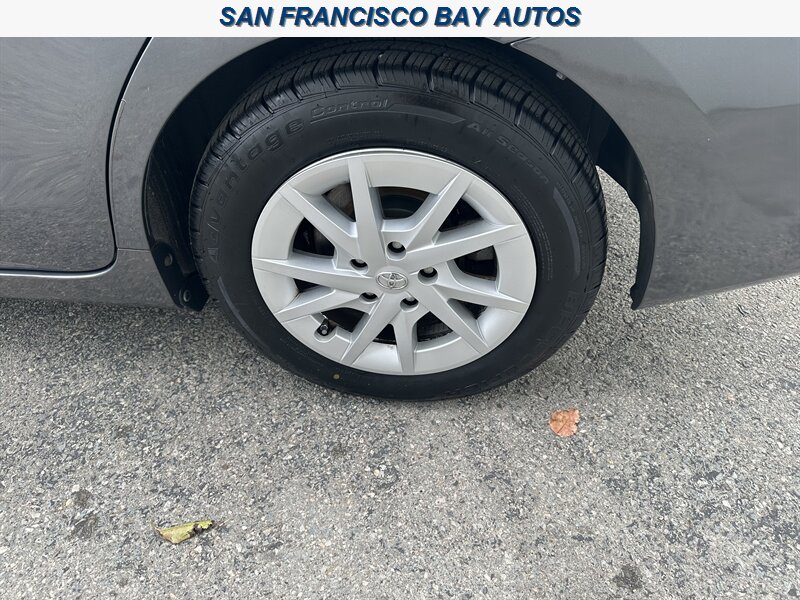 2013 Toyota Prius v Three   - Photo 30 - San Rafael, CA 94901
