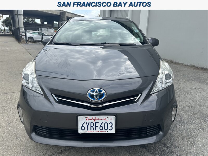 2013 Toyota Prius v Three   - Photo 2 - San Rafael, CA 94901