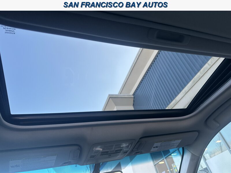 2014 Toyota Camry XLE - Photo 50 - San Rafael, CA 94901