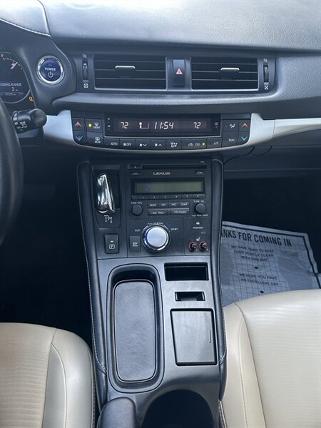 2013 Lexus CT 200h Hybrid - Photo 33 - San Rafael, CA 94901