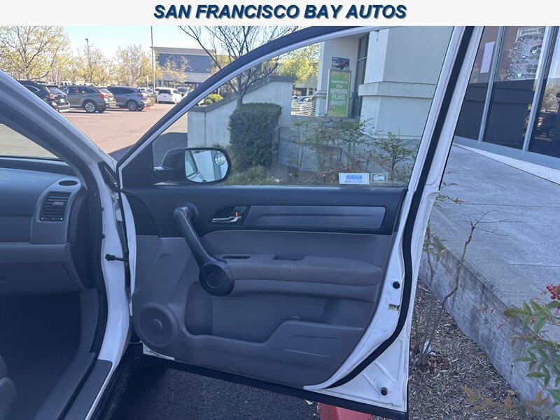 2009 Honda CR-V LX - Photo 31 - San Rafael, CA 94901