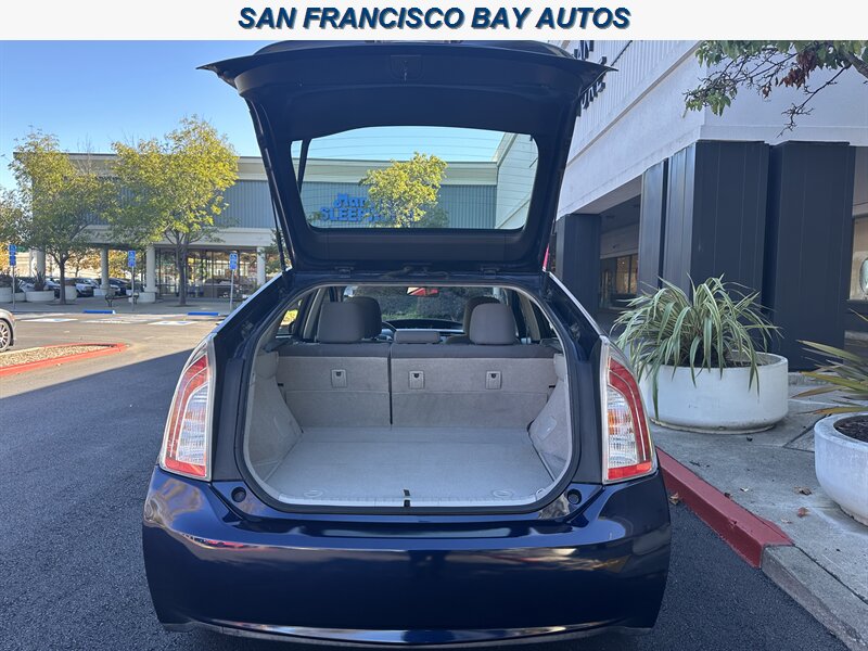 2015 Toyota Prius Two   - Photo 24 - San Rafael, CA 94901