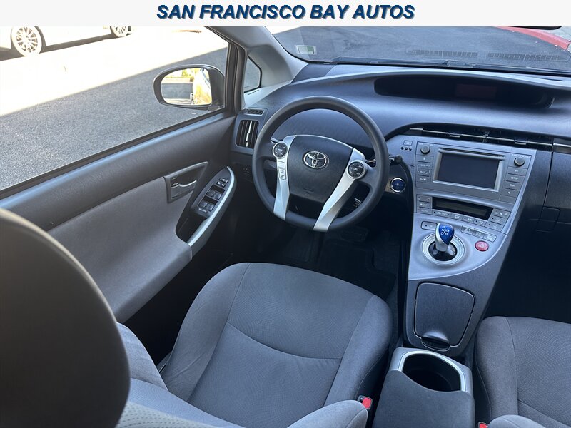 2015 Toyota Prius Two   - Photo 14 - San Rafael, CA 94901