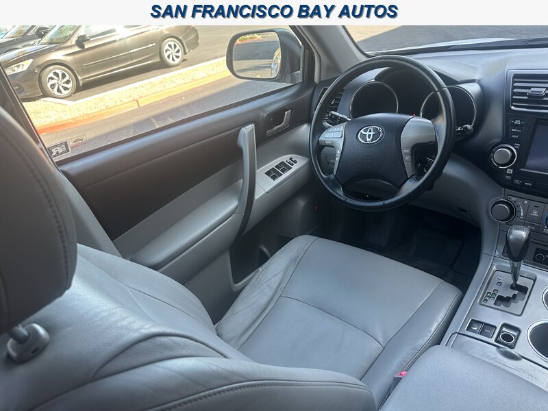 2008 Toyota Highlander Sport   - Photo 14 - San Rafael, CA 94901