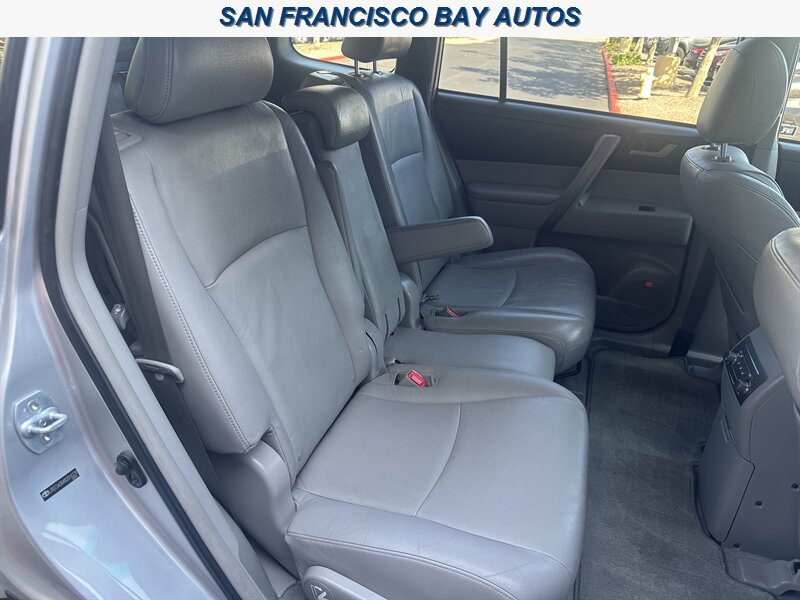 2008 Toyota Highlander Sport   - Photo 23 - San Rafael, CA 94901