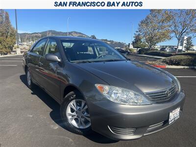 2005 Toyota Camry LE V6 Sedan
