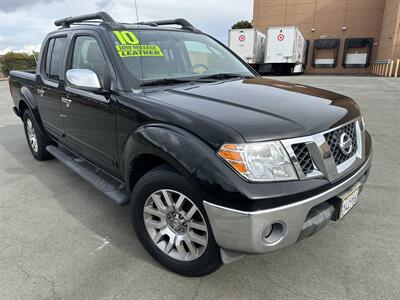 2010 Nissan Frontier LE  CREW CAB Truck