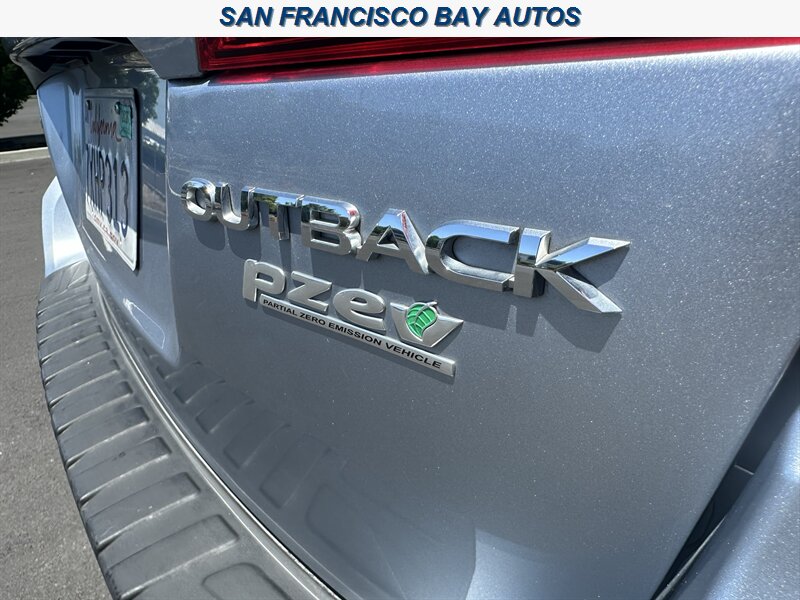 2017 Subaru Outback 2.5i Limited AWD - Photo 53 - San Rafael, CA 94901
