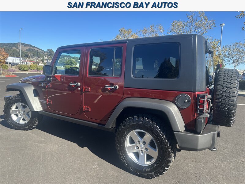 2010 Jeep Wrangler Unlimited Rubicon  4x4 - Photo 9 - San Rafael, CA 94901