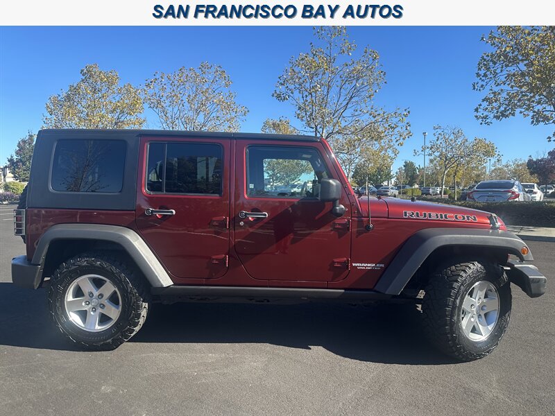 2010 Jeep Wrangler Unlimited Rubicon  4x4 - Photo 6 - San Rafael, CA 94901