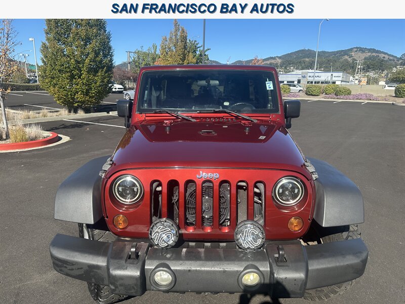 2010 Jeep Wrangler Unlimited Rubicon  4x4 - Photo 2 - San Rafael, CA 94901