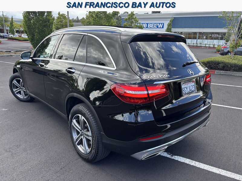 2019 Mercedes-Benz GLC GLC 350e 4MATIC - Photo 6 - San Rafael, CA 94901