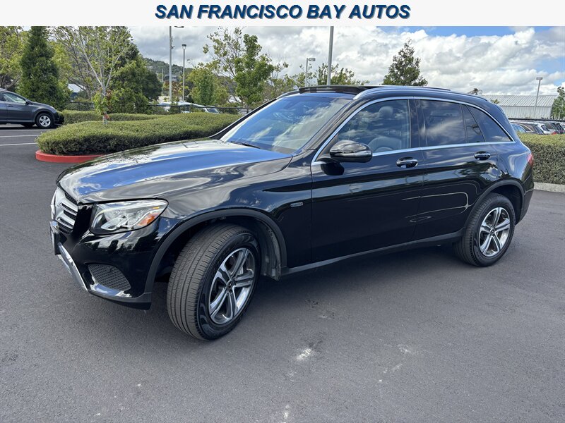 2019 Mercedes-Benz GLC GLC 350e 4MATIC - Photo 4 - San Rafael, CA 94901