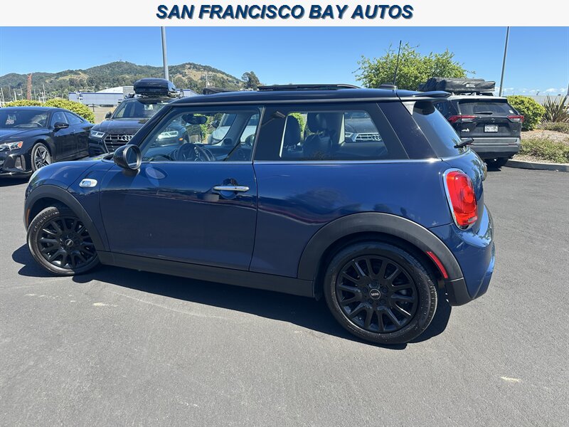 2017 MINI Hardtop 2 Door Cooper S - Photo 7 - San Rafael, CA 94901