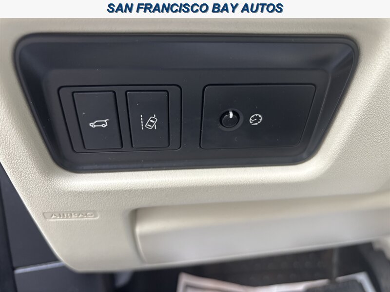 2015 Land Rover Discovery Sport HSE LUX   - Photo 52 - San Rafael, CA 94901