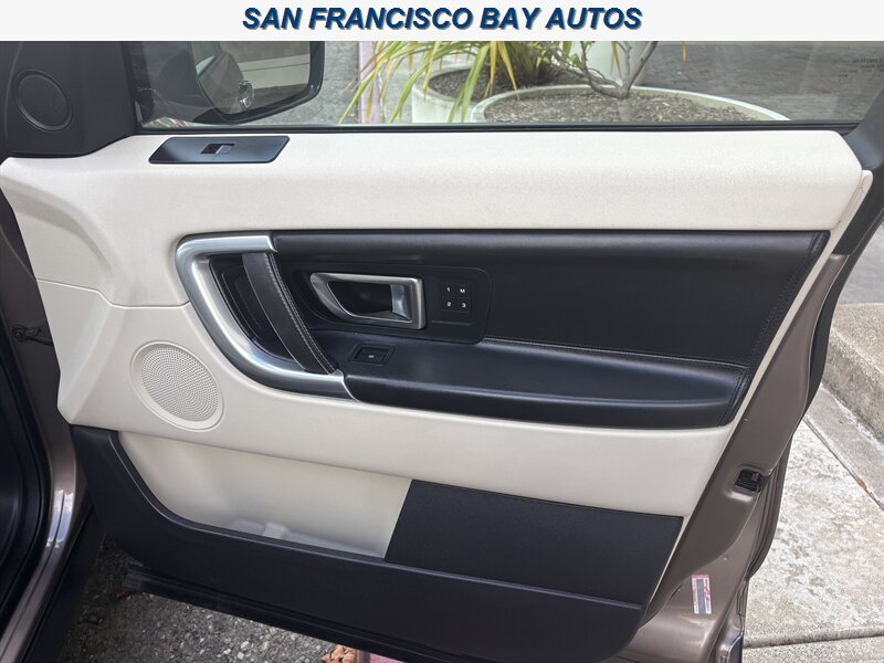 2015 Land Rover Discovery Sport HSE LUX   - Photo 36 - San Rafael, CA 94901