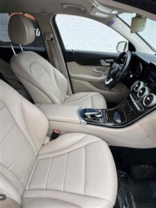 2016 Mercedes-Benz GLC GLC 300 4MATIC   - Photo 2 - Farmington, NM 87401