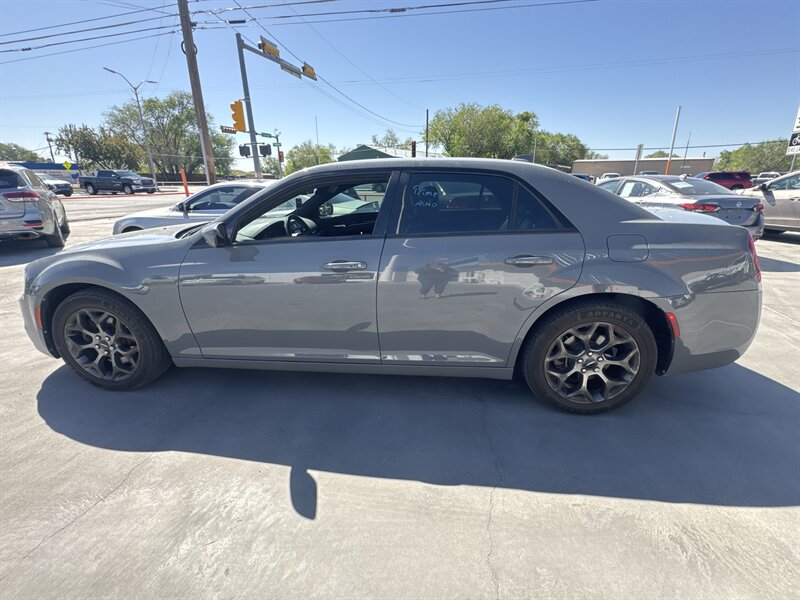 2017 Chrysler 300 Series S  