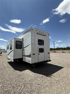 2011 Starcraft 319BSLT   - Photo 4 - Hatch, NM 87937